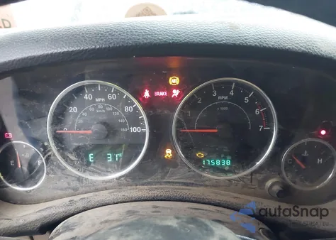 2011 Jeep Wrangler Rubicon z USA, uszkodzony, nr VIN 1J4BA6D1XBL611886